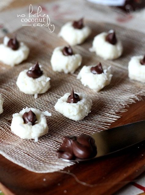 Coconut Candy. No bake and ready in just minutes! www.cookiesandcups.com Cookies And Cups, Christmas Candy Gifts, Coconut Candy, Easy No Bake, Homemade Candies, Coconut Recipes, Cookie Exchange, Yummy Sweets, No Bake Treats