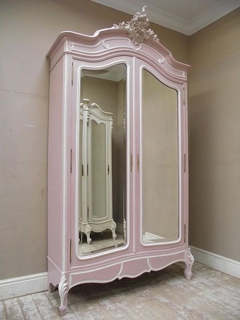 French Antique Rococo Armoire in Pink by frenchfinds.co.uk, via Flickr Muebles Shabby Chic, Rococo Furniture, Wooden Closet, French Armoire, Pink Furniture, Antique French Furniture, French Rococo, Period Furniture, Shabby Chic Bedrooms