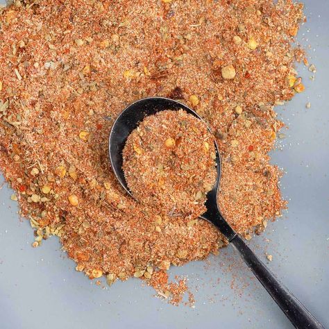 Meatball Seasoning Seasoned Meatballs, Turkish Meatballs, Meatball Seasoning, Perfect Meatballs, Spicy Meatballs, Homemade Spice Mix, Spice Mix Recipes, Beef Meatballs, Homemade Meatballs