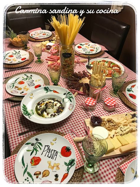 Italian Themed Parties, Italian Dinner Party, Italian Party, Italian Table, Condo Decorating, Italian Dinner, Italian Kitchen, Pizza Party, Pizza Pasta