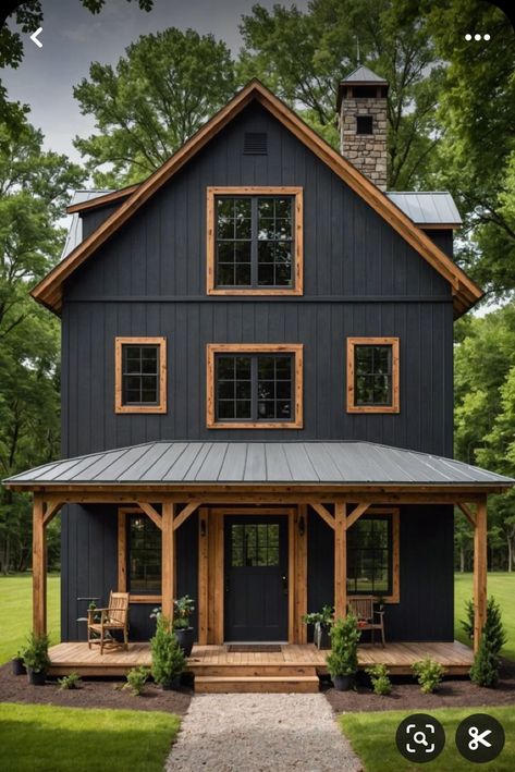 Cabin Style Homes Exterior, Cottage Barndominium, Rustic Tiny House Interior, Mini Barndominium, Tiny Barndominium, Cabin Exterior Ideas, Barndominium Interior Ideas, Two Story Cabin, Small Barndominium Ideas