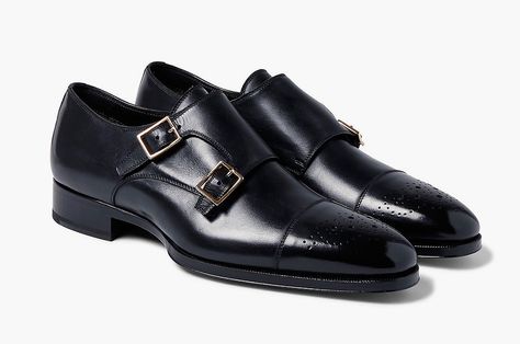 Tom Ford’s Austin Double Monk Strap Brogues offers the perfect blend of traditional style with an added modern touch. Black Monk Strap Shoes, Black Formal Shoes, Spectator Shoes, Double Monk Strap Shoes, Monk Shoes, Double Monk Strap, Brogues Men, Leather Formal Shoes, Suede Leather Shoes