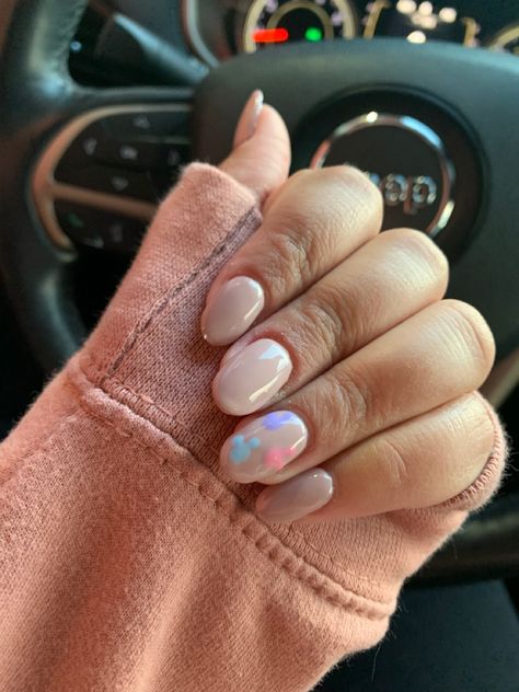 Nail Ideas Disney Simple, Disney Nails Oval, Simple Nails Disney, Low Key Disney Nails, Simple Nails For Disney, Cute Short Disney Nails, Cute Easy Disney Nails, Preppy Disney Nails, Universal Nail Designs