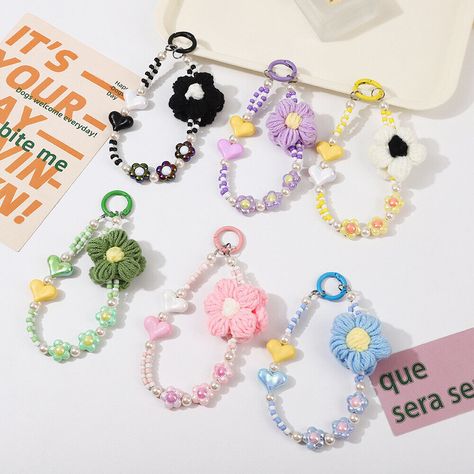 Anti-lost Phone Charm Rope Hanging Cord Phone Choker Mobile Phone Strap Bag Description:   New and Hight Quality. Attention: There is just Mobile Phone Strap,NO Patch Material: Plastic/Resin Size: about 12.5cm (4.92in) Name: Water Bottle Lanyard Color: Colorful Package: 1PC Phone Choker Please Note: *Due to manual measurement, please allow 1 to 2 cm (0.79 in) error in the size. *Due to factors such as different light and display screens, there may be slight differences between the actual color and the color shown in the pictures. Hope you will like it and thanks for your understanding! Payment: * Please make payment asap, then we can arrange shipment for you asap. Shipping: - Thanks for your bid * We will arrange shipping for you within 24 Hours after payment cleared except the holidays. * Mobile Chain, Handmade Mobile, Chain Lanyard, Rope Bag, Handmade Jewelry Tutorials, Strap Bag, Phone Strap, Diy Phone, Different Light