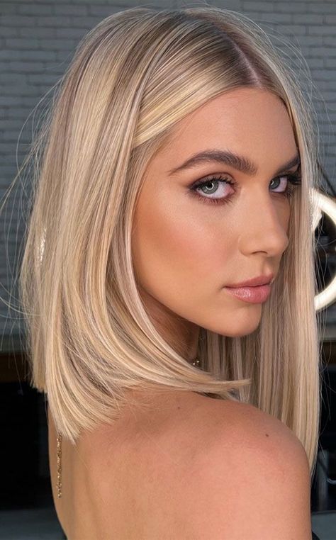 Best Blonde Hair Color For Blue Eyes, Blond Hair Trends 2024, Blonde Trends 2024, Blonde 2024 Trends, Blonde Hair 2024 Trends, Blonde Hair 2024, Chic Blonde Hair, 2024 Blonde Hair Trends, Beige Hair