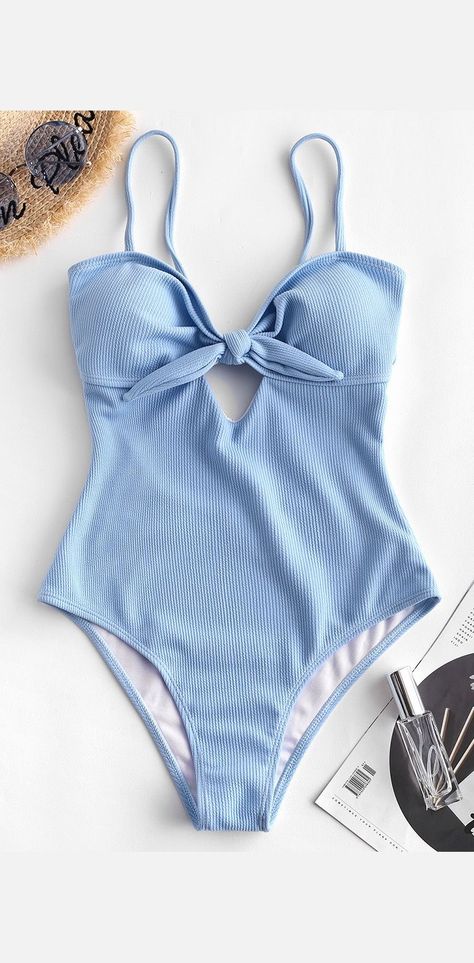 Day Sky, Pretty Swimsuits, Swimsuits Women, Trendy Swimsuits, Fashion Swimwear, Black Bathing Suits, Cute Bathing Suits, Cute Swimsuits, Style Women