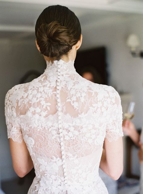 Lace Famous Wedding Dress Designers, San Patrick, Popular Wedding Dresses, Pronovias Wedding Dress, Louise Roe, Celebrity Wedding Dresses, Wedding Dresses Vera Wang, Boda Mexicana, Most Beautiful Wedding Dresses