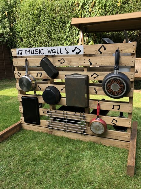 Music Wall Preschool Outdoor Play, Outside Areas Eyfs, Diy Preschool Classroom Furniture, Outdoor Music Wall For Kids, Outdoor Play Eyfs, Ks1 Outdoor Area Ideas, Natural Play Spaces Early Childhood, Preschool Outdoor Play Area, Outdoor Construction Area Eyfs