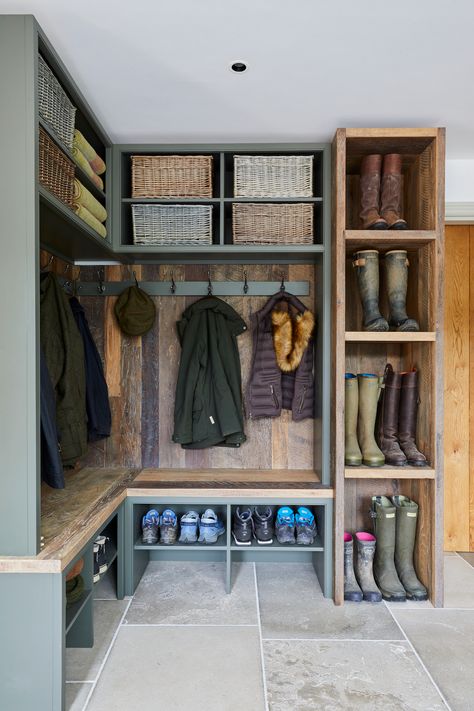 Boot Room Utility, Small Mudroom, Small Mudroom Ideas, Mudroom Remodel, Mud Room Entry, Hunting Room, Mudroom Ideas, Mudroom Entryway, Mudroom Decor