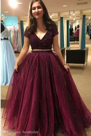 Dresses With Short Sleeves, Long Skirt Top Designs, Evening Gowns Dresses, Long Skirt And Top, Simple Lehenga, Evening Fashion, Long Gown Design, Wedding Lehenga Designs, Simple Frocks