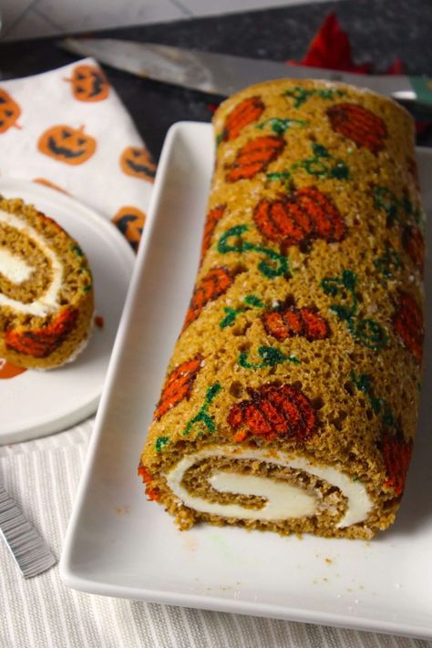 Pumpkin Swiss Roll With Cream Cheese Filling - The Squeaky Mixer Pumpkin Swiss Roll, Roll With Cream Cheese Filling, Sugar Cookie Cheesecake, Pillsbury Sugar Cookies, Pumpkin Cream Cheese Pie, Pumpkin Whoopie Pies, Fun Baking, Cheese Pumpkin, Pumpkin Roll