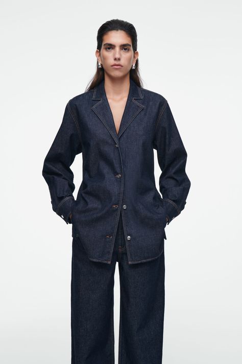 TAILORED DENIM SHIRT Denim Blazer Outfit, Cos Clothing, Workwear Women, Denim Shirt Outfit, French Workwear, Denim Workwear, Denim Suit, Corporate Fashion, Denim T Shirt