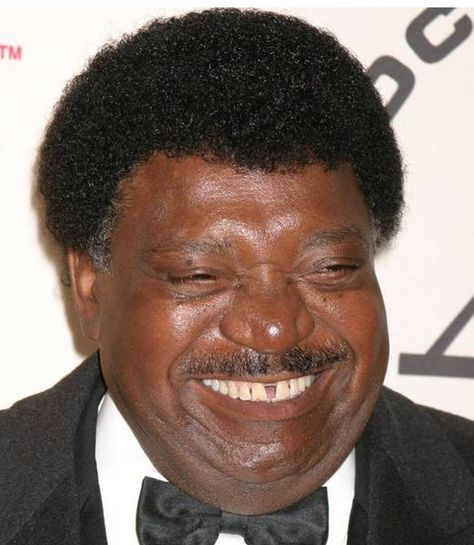 † Percy Sledge (73) 14-04-2015 Amerikaanse soulzanger. Percy Sledge, Hosting Website, Gap Teeth, Man In Love, What Happened, Famous People, The History, Rock N Roll, Blockchain