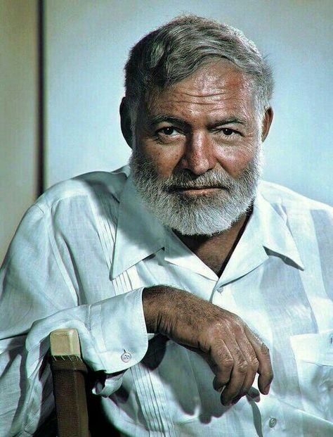 Hemingway Ernst Hemingway, Earnest Hemingway, Nobel Prize In Literature, Story Writer, Writers And Poets, Book Writer, Ernest Hemingway, Favorite Authors, Old Man