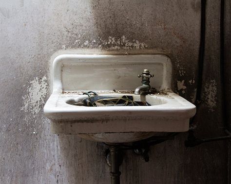 "In old an abandoned buildings, Items always end up in strange places -- \"Film and Sink\" is an urban decay photograph featuring and old sink inside the projector room of an abandoned theater that is currently full of movie film. You can't help but wonder what movie it featured! With dark and moody mystery, this photograph will add a dose of urban grit and style to any bathroom, living space or gallery wall. All photographs are printed on high-quality luster photographic paper with archival ink Sink Photography, Projector Room, Urban Decay Photography, Small Bathroom Colors, Abandoned Photography, Old Sink, Beautiful Decay, Strange Places, Bathroom Windows