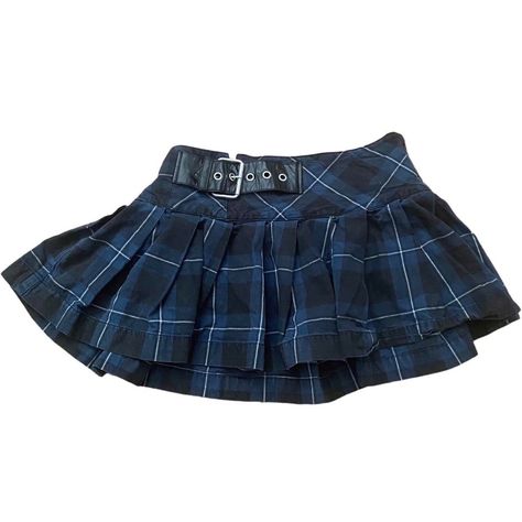 No Boundaries, Size 5 Never Worn Blue And Black Plaid Skirt, Scene Skirts, Black Plaid Outfit, Plad Skirt, Scene Skirt, Nerd Outfit, Buffalo Plaid Skirt, Ropa Dark, Goth Skirts