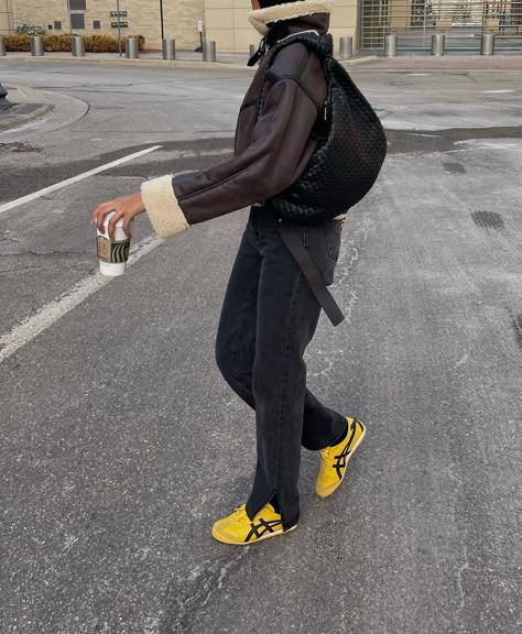 Aisha Hassan on Instagram: “on the go ☕️ • • • • • •Casualoutfit. Outfitinspiration. Aestheticoutfit. Neutralstyle. Minimalstyle. Streetstyle. Outfitinspo.…” Cool Sneakers Outfit, Yellow Mexico 66 Outfit, Onitsuka Tiger Shoes Outfit, Tiger Shoes Outfit, Yellow Onitsuka Tiger Outfit, Womens Sneakers Outfit, Casual Outfits Sneakers, Yellow Sneakers Outfit, Onitsuka Tiger Yellow