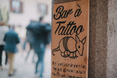 Des tatouages éphémères pour ton mariage ! | Mademoiselle Dentelle Tattoo Bar, Picture Perfect, Perfect Wedding, Coaching, Wedding Inspiration, Novelty Sign, Bar