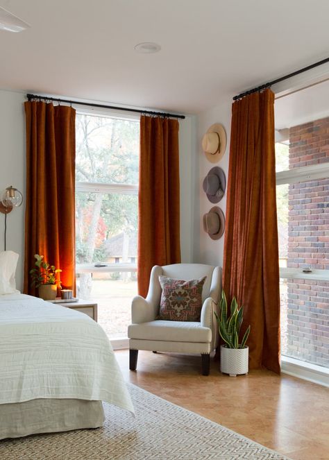 Terracotta Mid Century Modern, Terracotta Curtains Bedroom, Mid Century Bedroom Curtains, Terracotta Curtains Living Room, Burnt Orange Curtains Living Rooms, Vintage Curtains Living Room, Mid Century Window Treatments, Orange Curtains Living Room, Orange Curtains Bedroom