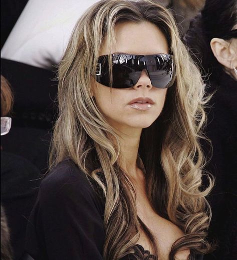 2000s on Twitter: "2000’s victoria beckham is a whole vibe.… " Victoria Beckham Hair, 2000s Sunglasses, Beckham Hair, Victoria And David, Dark Sunglasses, Chanel Sunglasses, Shield Sunglasses, Love Hair, Spice Girls