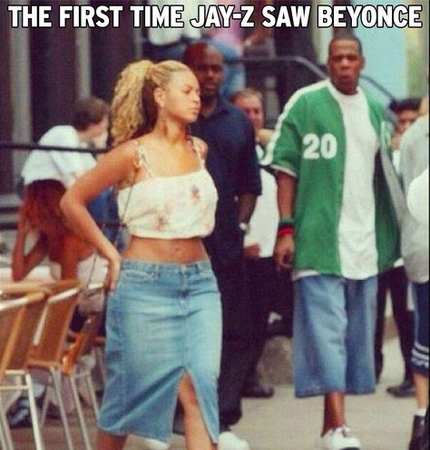 beyonce and jay z Denim On Denim Summer Outfit, Young Beyonce, Young Jay Z, King B, Petite Blonde, Estilo Cholo, Beyonce Knowles Carter, Beyonce Style, Mrs Carter