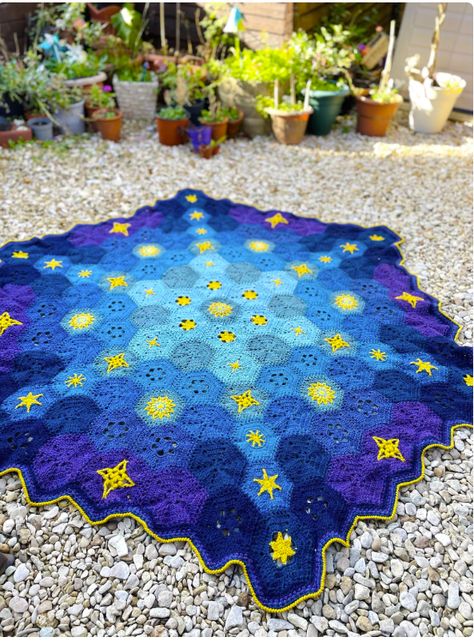 Crochet Hexagon Blanket, Hexagon Blanket, Sky Blanket, Blanket Crochet Pattern, Crochet Hexagon, Star Blocks, Crochet Blankets, Blanket Crochet, Learn To Crochet