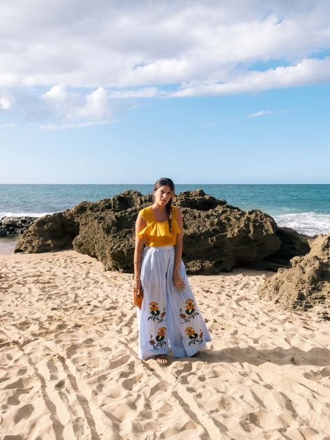 Maristella Gonzalez wearing Nightwalker flower embroidered chambray palazzo pants and a Zara top in Puerto Rico, resort wear ideas, vacation style, travel outfit ideas Pr Outfits, Puerto Rico Vacation Outfits, Puerto Rico Outfits, Bali Outfit, Beach Aesthetics, December Outfits, Cute Travel Outfits, Puerto Rico Trip, Puerto Rico Vacation