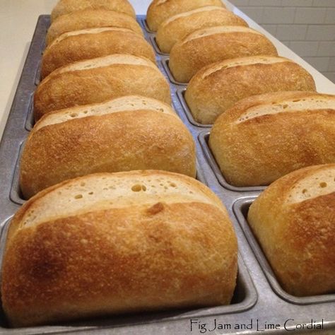 Mini Bread Loaves, Loaf Bread Recipe, Melba Toast, Mini Loaves, Bread Loaves, Sandwich Loaf, Small Batch Baking, Sourdough Sandwich, Holiday Bread