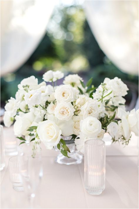 Wedding Centerpieces Inspiration, Small Head Table, Flowers On Sweetheart Table, Picture Frame Centerpiece Wedding, White Floral Centerpieces Round Table, Floral Wedding Centrepiece, Cotton Centerpiece Wedding, Small White Floral Centerpieces Wedding, White Roses Table Centrepiece