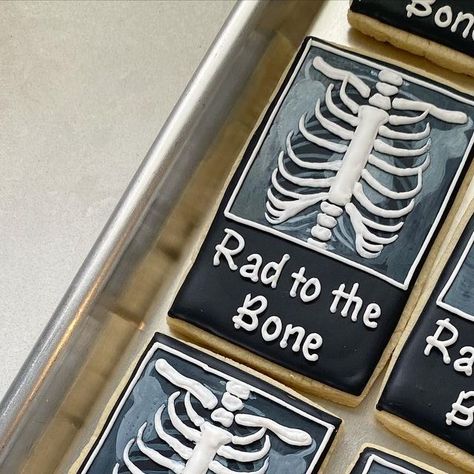 Ronnie’s Custom Cookies on Instagram: "This radiologist’s wife got him a pretty amazing gift for match day yesterday. So excited for our “rad to the bone” friend’s new residency adventure! . . . . . . #cookies #cookiesofinstagram #decoratedcookies #cookieart #customcookies #xraycookies #doctorcookies #matchday #matchdaycookies #columbusohio #columbusbaker #614 #supportsmallbusiness" Adventure Cookies, Rad Tech Week, Tech Week, Decorating Cookies, Rad Tech, Match Day, To The Bone, Cookie Art, The Bone