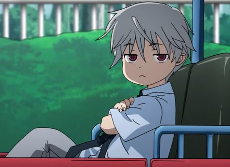 Grumpy Shota Akise Future Dairy, Akise Aru, Future Diaries, Mirai Nikki Future Diary, Future Diary, Normal Guys, Anime Pictures, Anime Style, Mood Pics