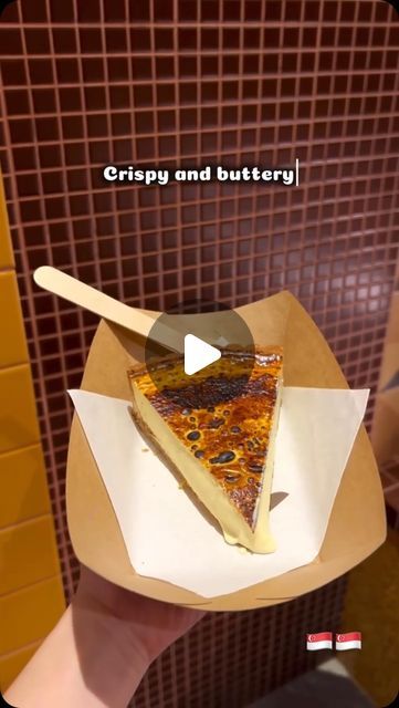 Singapore 🇸🇬 Travel | Hotels | Food | Tips on Instagram: "Indulge in Singapore’s most famous cheesecake slice! 🍰✨ This creamy delight is a must-try via @meldy.foody 

🏷️ What’s your ultimate dessert craving? Comment down below!🫶🏻

📍Singapore" Cheesecake Slice, Hotel Food, Singapore Travel, Food Tips, Food Hacks, Singapore, Cheesecake, Dessert, Restaurant