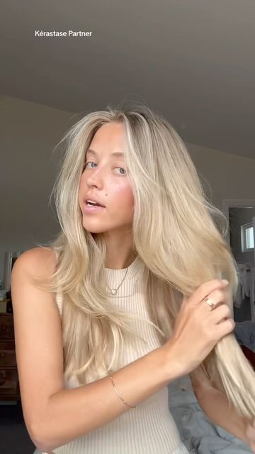 Kaitlynn Bell on Instagram: "The iconic @kerastase_official hair oil Elixir Ultime has been upgraded AND its available at @sephora !!! Bring your hair back to life all summer long. #KerastasePartner" Kaitlynn Bell Hair, Kaitlynn Bell, Hair Back, Back To Life, Hair Oil, Hair Inspo, Sephora, Hair Hair, Bring It On