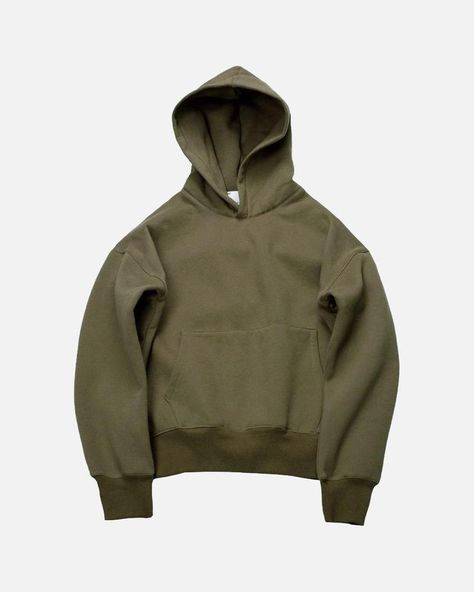 Dark Y2k Aesthetic, Neutral Hoodies, Trashy Y2k Bedroom, Bimbocore Outfits, Y2k Bedroom, Hoodies Trendy, Blank Hoodies, Dark Y2k, Olive Clothing