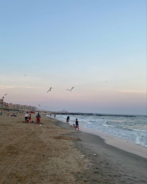 sunset on the beach in new york Rockaway Beach New York, Nyc Beach, New York Beach, 1989 Aesthetic, School Romance, Summer Vision, Far Rockaway, High School Romance, Ig Pics