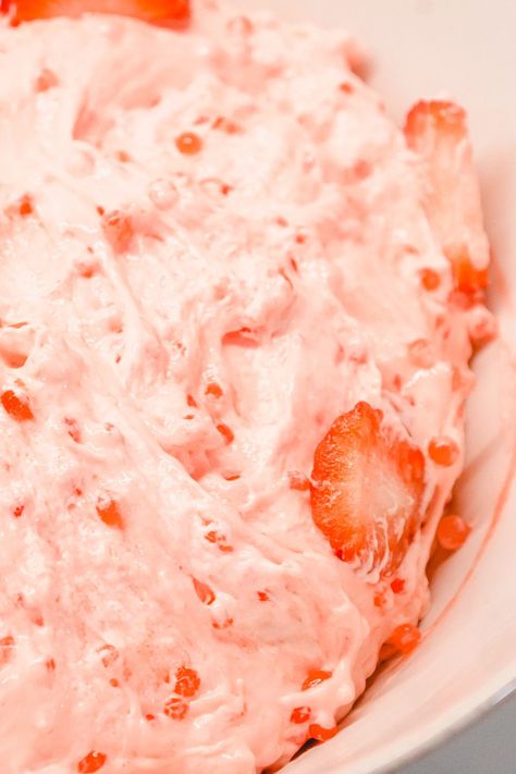 Tapioca Fruit Salad Recipe, Pink Fluff Salad, Pink Salad Recipe, Tapioca Salad, Strawberry Tapioca, Jello And Cool Whip, Pearl Dessert, Pearl Tapioca, Tapioca Dessert