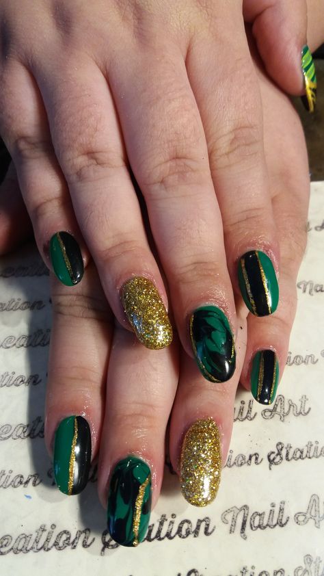 Loki Themed Nails, Loki Nails Designs, Loki Nail Art, Loki Inspired Nails, Marvel Inspired Nails, Avenger Nails, Fall Nail Ideas Acrylic, Loki Nails, Current Nail Trends 2023