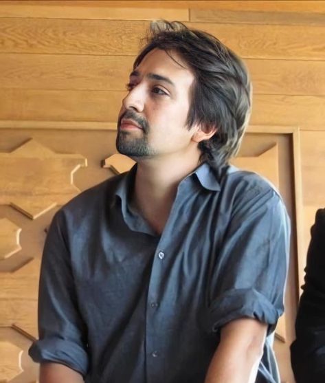 Manuel Miranda, Lin Manuel Miranda, Lin Manuel, A Man, Wall