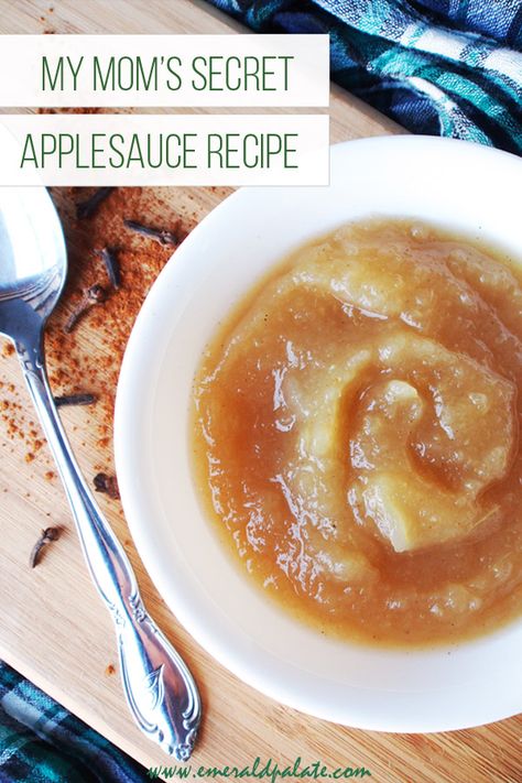 Homemade Applesauce Recipes, Crockpot Applesauce, Slow Cooker Applesauce, Pear Sauce, Apple Sauce Recipes, Homemade Applesauce, Apple Sauce, Crock Pot Slow Cooker, Crock Pot Cooking