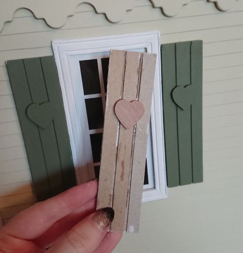 Cottage Dolls House, Dollhouse Makeover Diy Ideas, Doll House Accessory, Exterior Doll House Ideas, Diy Dollhouse Paint Ideas, Wood Dollhouse Makeover, Diy Dollhouse Shutters, Doll House Curtains Diy, Dolls House Diy Ideas