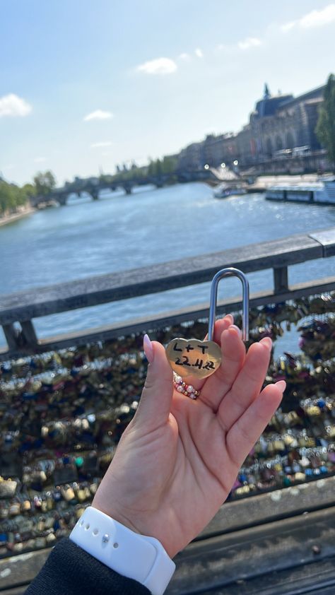 Paris love lock , love , inspiration Love Locks Paris, God Fearing Man, God Fearing, Dream Honeymoon, Wedding Design Decoration, Love Lock, Love Inspiration, Stay Alive, Paris Love