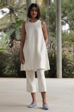 Shop for The Summer House White Nailah Handwoven Chanderi Tunic And Pant Set for Women Online at Aza Fashions Co Ords Outfits, Casual Indian Fashion, Coord Set, Easy Outfit, Pakistani Dress, Shirts Design, Stylish Dress Designs, Sleeveless Tunic, Suit Designs