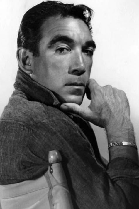 Latino Actors, Zorba The Greek, Best Movie Quotes, Lawrence Of Arabia, Anthony Quinn, Classic Movie Stars, Lust For Life, Mexican American, April 21