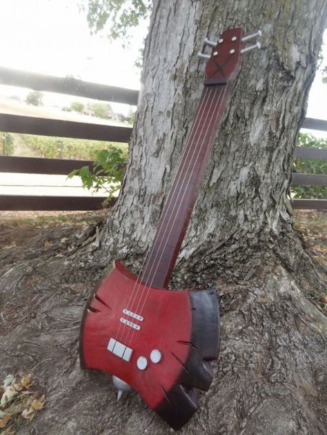 20 Great Adventure Time Crafts - Neatorama Marceline Guitar, Adventure Time Costume, Adventure Time Crafts, Adventure Time Parties, Pendleton Ward, Foam Wood, I'm So Tired, Adventure Time Marceline, Morning Cartoon