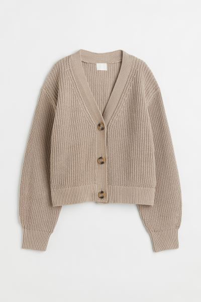 Rib-knit Cardigan | H&M (US) Beige Cardigan Outfit, Light Brown Cardigan, Neutral Clothes, Epic Costumes, Outfit Otoño, Brown Cardigan Sweater, Outfit Pieces, Chique Outfit, Fashion Girly