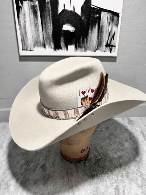 Personalized Cowboy Hat, Diy Cowgirl Hat Ideas Western, Custom Cowgirl Hat Ideas, Custom Cowboy Hats Women, Custom Western Hats, Nashville Hats, Cowboy Hat Decorations Ideas, Custom Cowgirl Hats, Cowgirl Hats Western