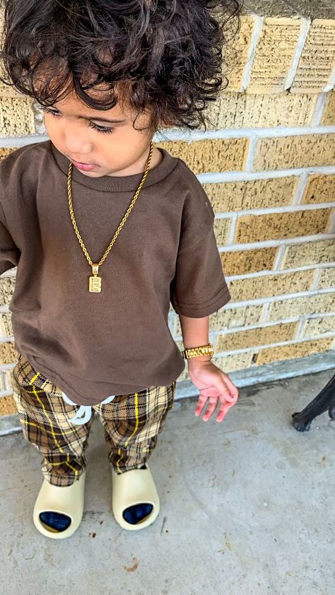 Cute Toddlers Boys, Black Toddler Boy Outfits, Little Boy Style Outfits, Toddler Boy Outfits Black Boys, Kid Boy Outfits, Baby Boy Aesthetics, Boy Kids Outfits, Toddler Boy Aesthetic, Baby Boy Fits