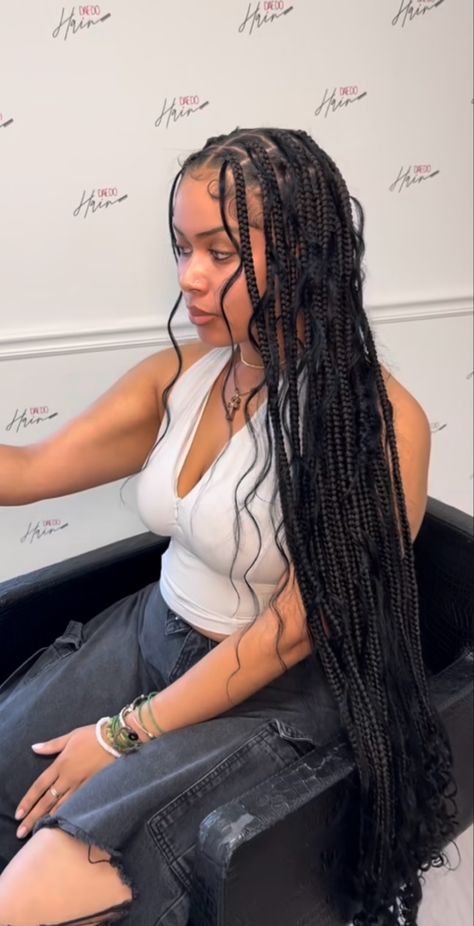 Knotless Braids Outfit Summer, Boho Knotless Braids Aesthetic, Braised Hair Styles, Jet Black Braids Black Women, Bohemian Large Knotless Braids, Boho Braids Straight Hair, Boho Braids Large, Jet Black Knotless Braids, Medium Large Boho Knotless Braids