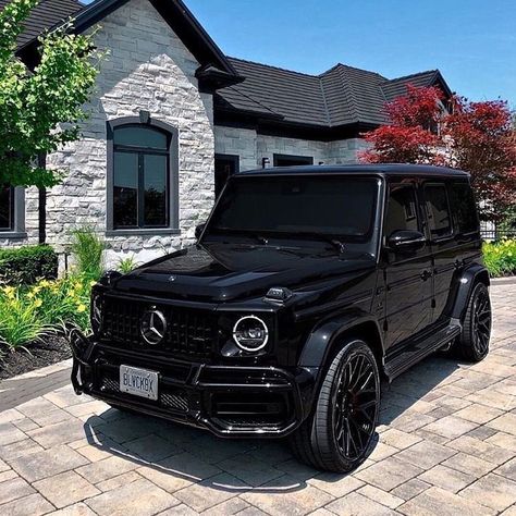 🖤 Mercedes Jeep, Wallpaper Hippie, Black Mercedes, Luxe Auto's, مرسيدس بنز, Dream Cars Mercedes, Mercedes G Wagon, Benz G Class, Mercedes Benz G Class