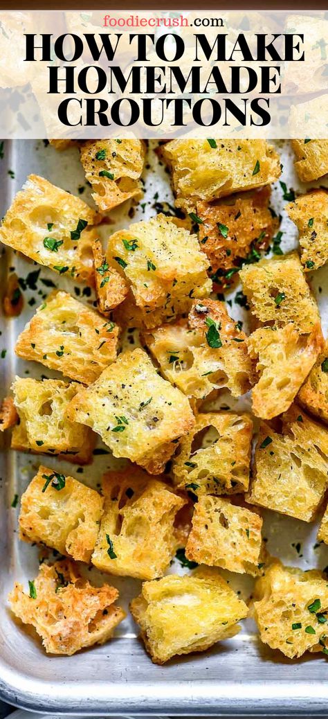 Garlic Croutons, Crouton Recipes, Croutons Homemade, God Mad, Makanan Diet, Bread Recipes Homemade, Croutons, How To Make Homemade, Soup And Salad